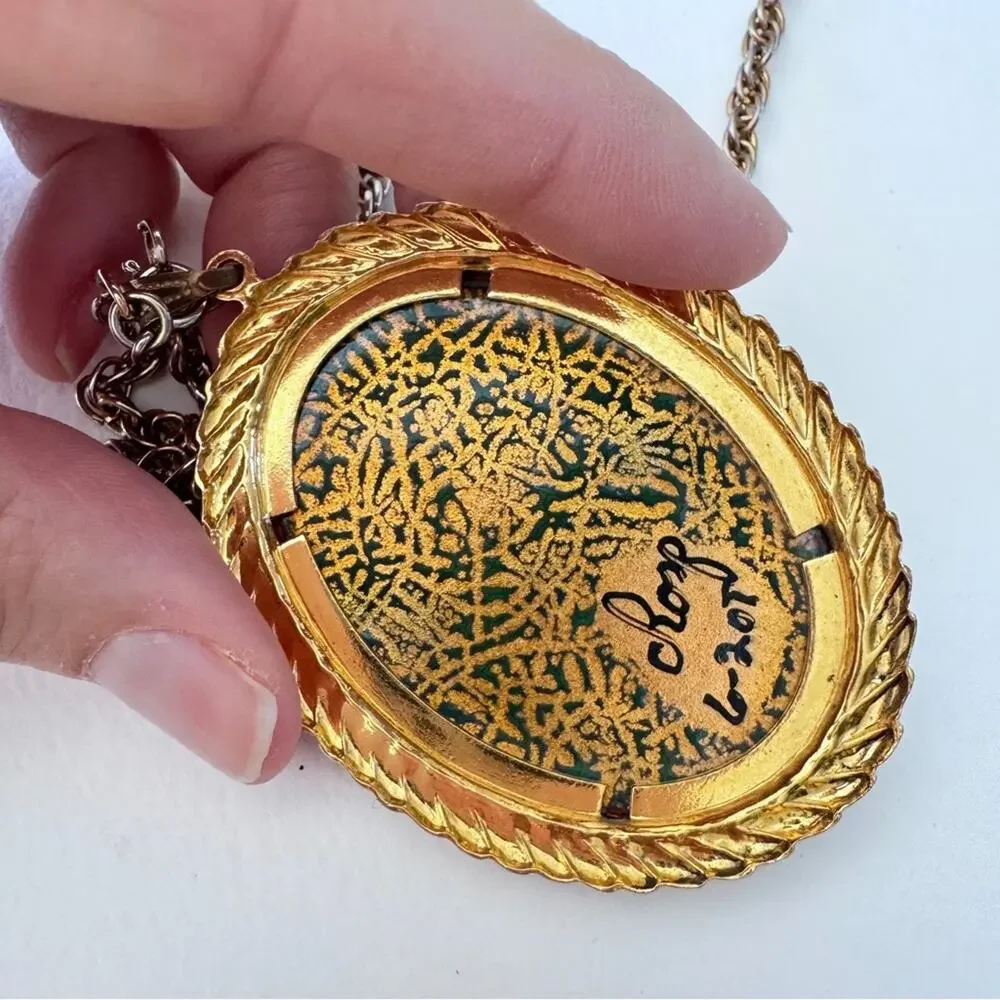 Vintage gold tone